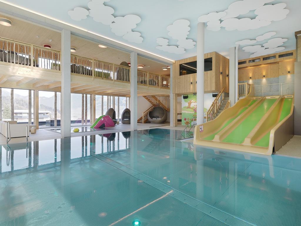 Alpina Zillertal . Family Lifestyle Kinderhotel Fügen Exterior foto